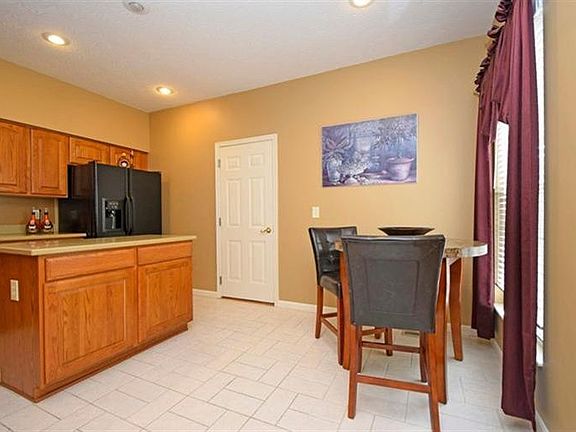 3rd image of 4328 Marival Dr