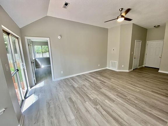 2nd image of 103 River Oaks Dr NW