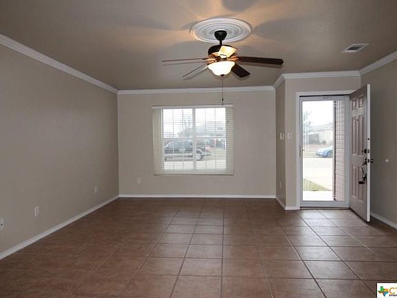 3rd image of 3405 Driftwood Dr