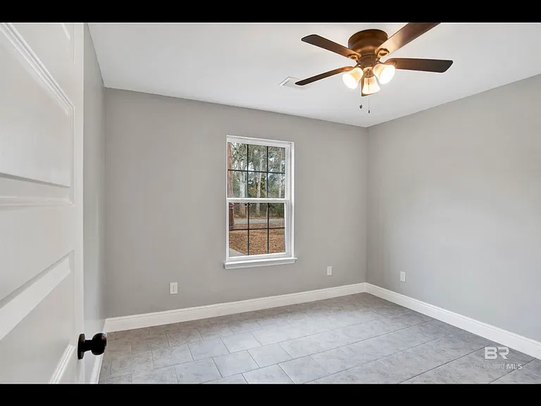 24672 Chestnut St — Photo 8