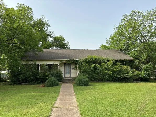 314 Corsicana St, Hillsboro, TX 76645