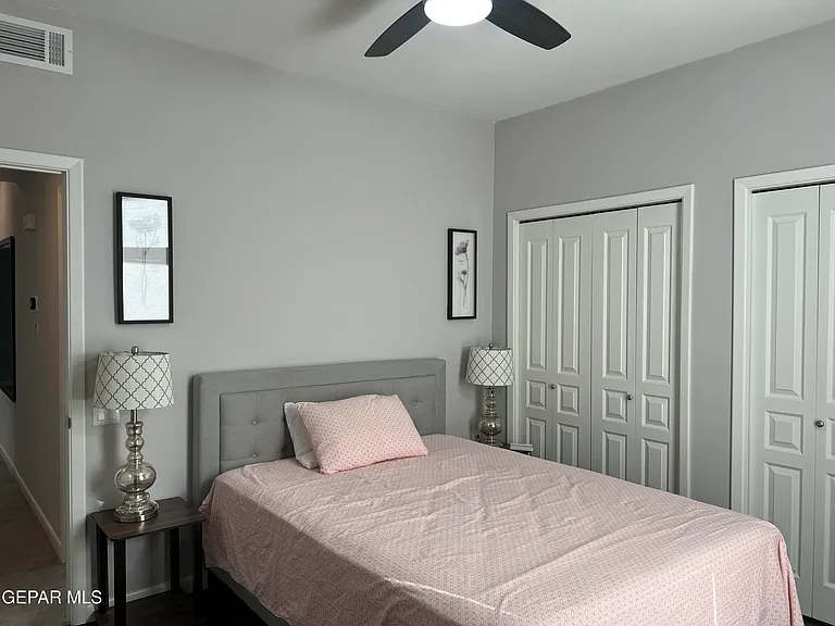 5656 Burning Tree Dr — Photo 24
