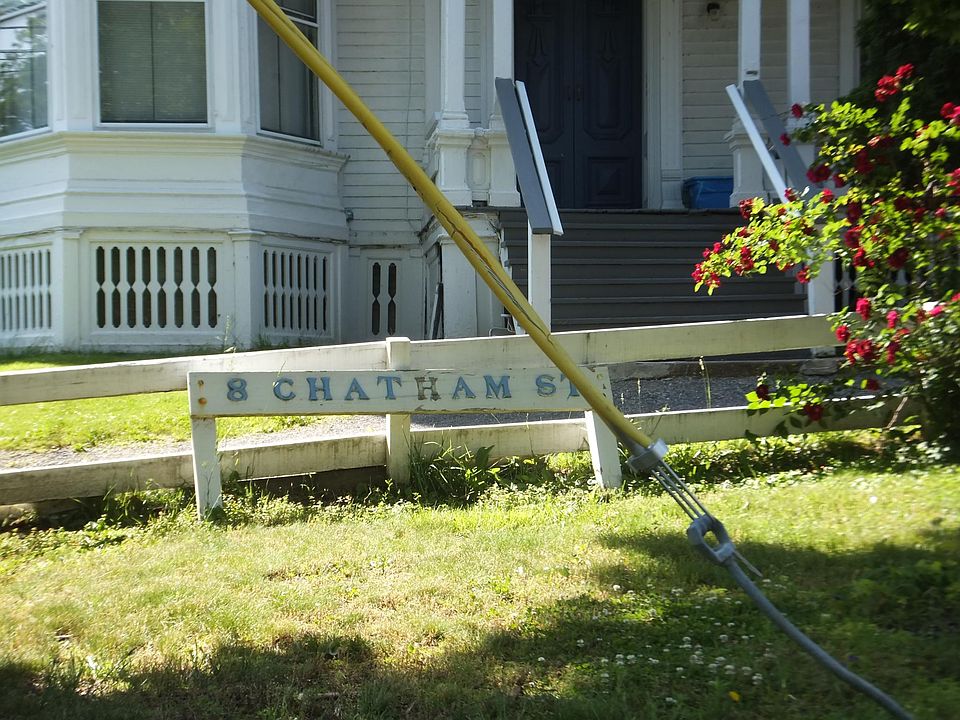 2nd image of 8 Chatham St