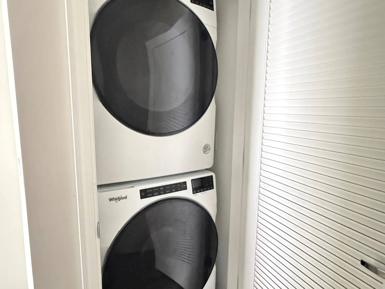 2 bed, $2,800 — Photo 4