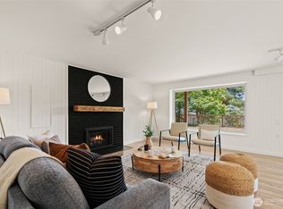 8456 6th Avenue SW, Seattle, WA 98106
