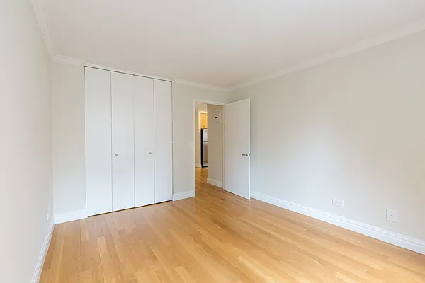 Rented by Stonehenge NYC LLC | media 3