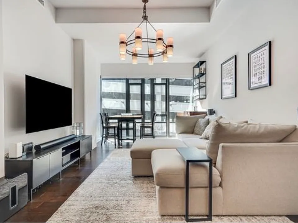 70 N St SE #213