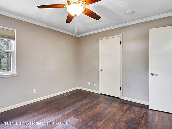 2nd image of 2314/2312 West Blvd