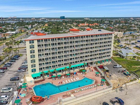 5th image of 701 S Atlantic Ave #618