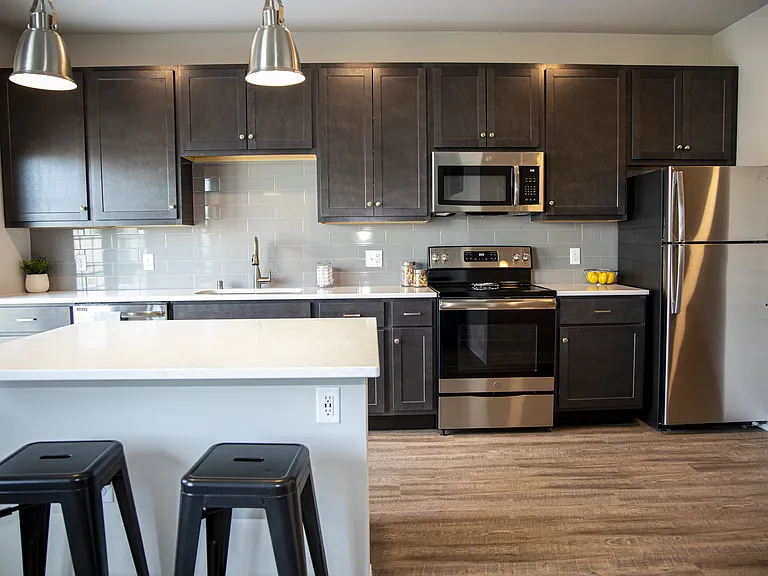 Lamphouse Apartments — Photo 6