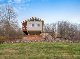 373 Museum Village Rd, Monroe, NY 10950