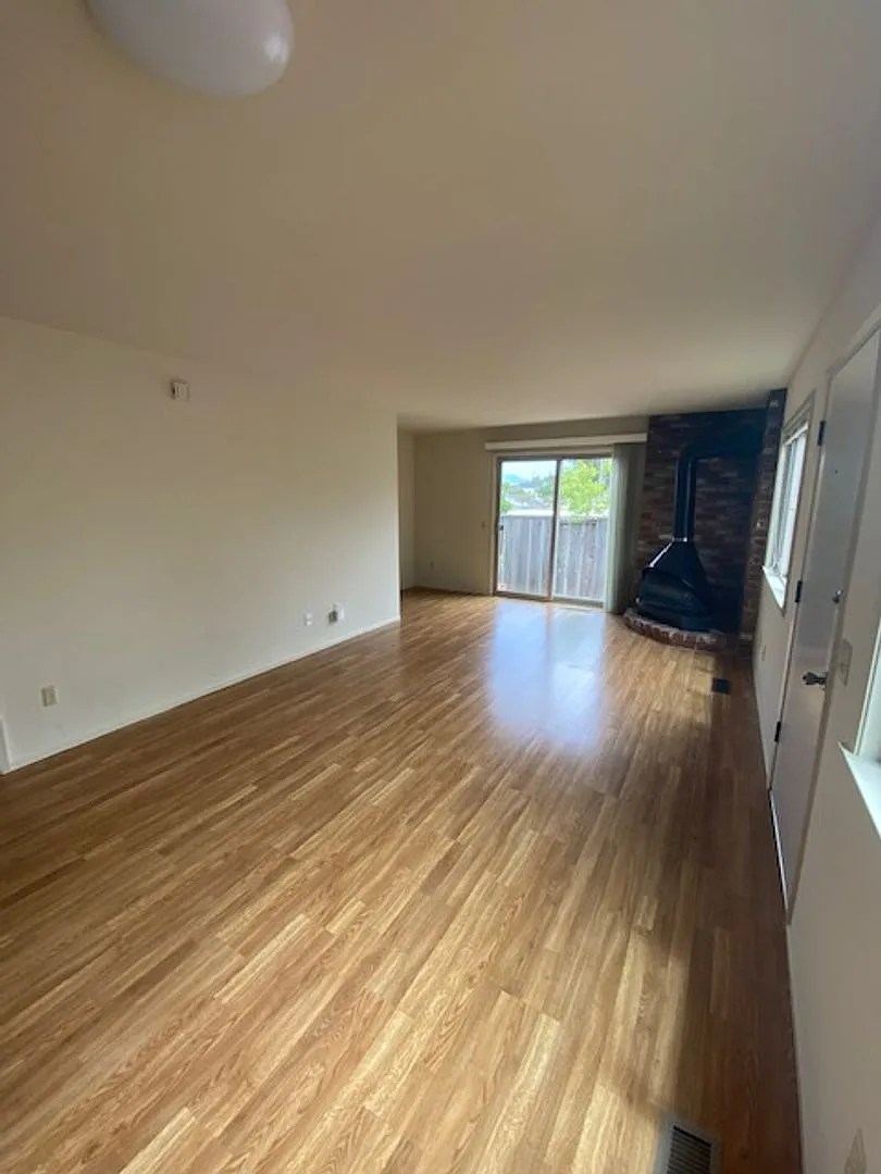 509 Fountain Avenue Unit 3 — Photo 3