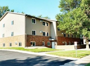 701 E 8th Ave, Mitchell, SD 57301