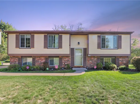 2924 Abbey Ln, South Park, PA 15129