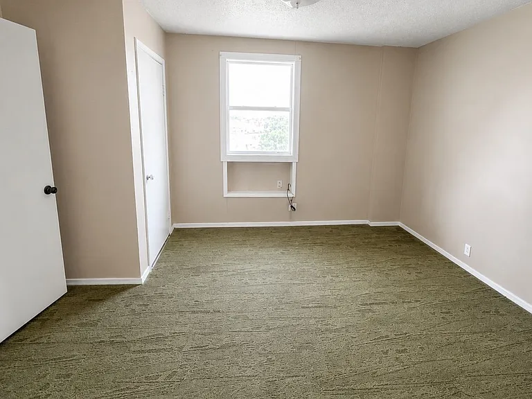 317 A St NW #D3 — Photo 8