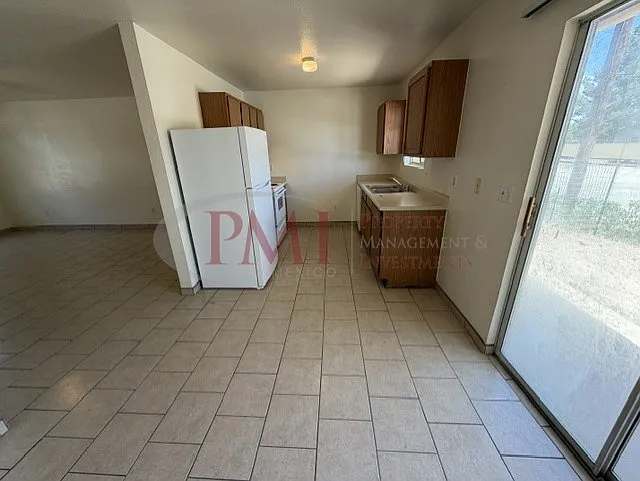 2306 S. Espina Street Unit C12 — Photo 80