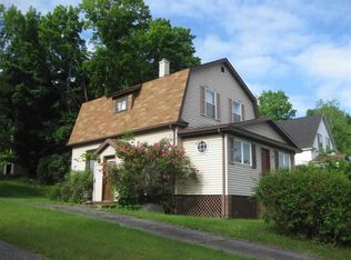 1608 River St, Niagara, WI 54151