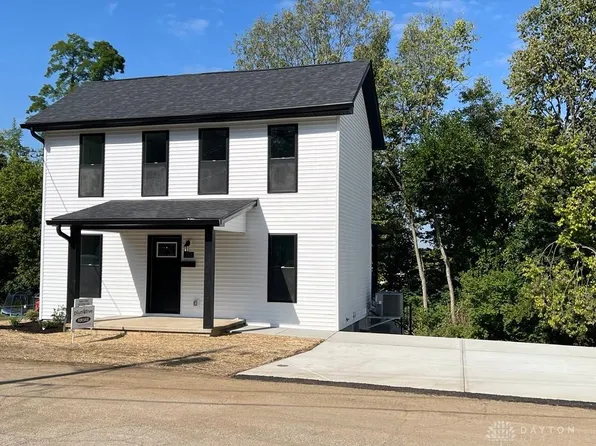 213 Locust St, Franklin, OH 45005