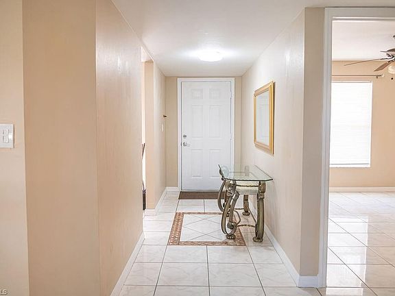 3rd image of 1392 Churchill CIR #O102