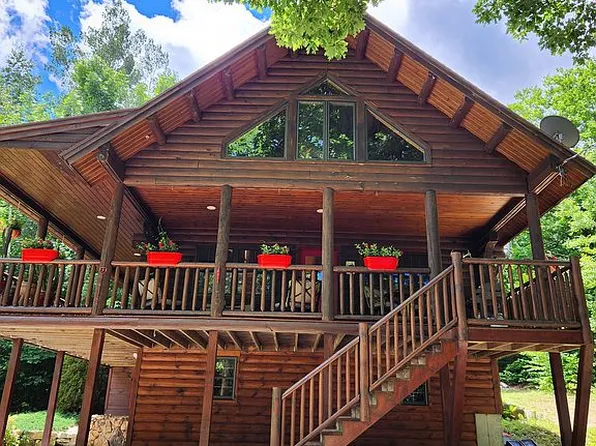 22 Quarry Ln, Bowdoinham, ME 04008
