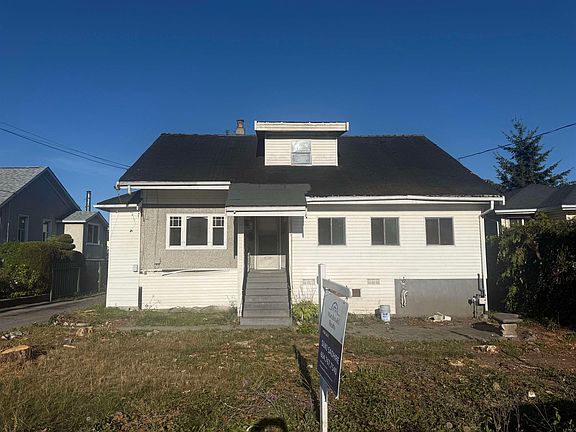 5th image of 220 Devoy St