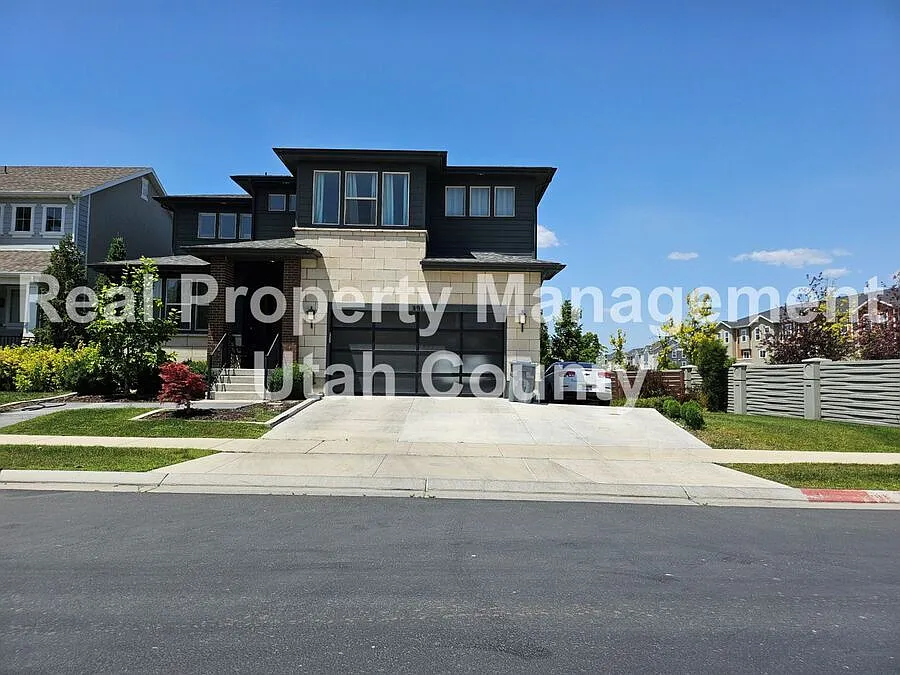 591 N 100 E #DOWNSTAIRS