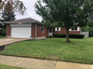 3800 Benfield Dr, Dayton, OH 45429