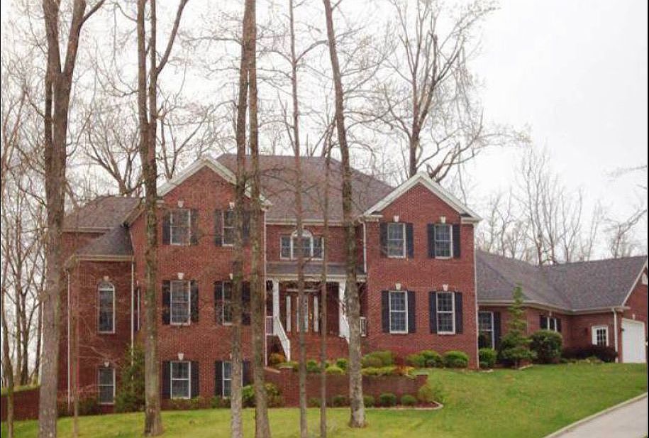 1st image of 2700 Chestnut Bnd
