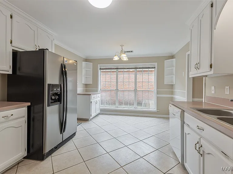 1703 Pebble Creek Dr — Photo 24