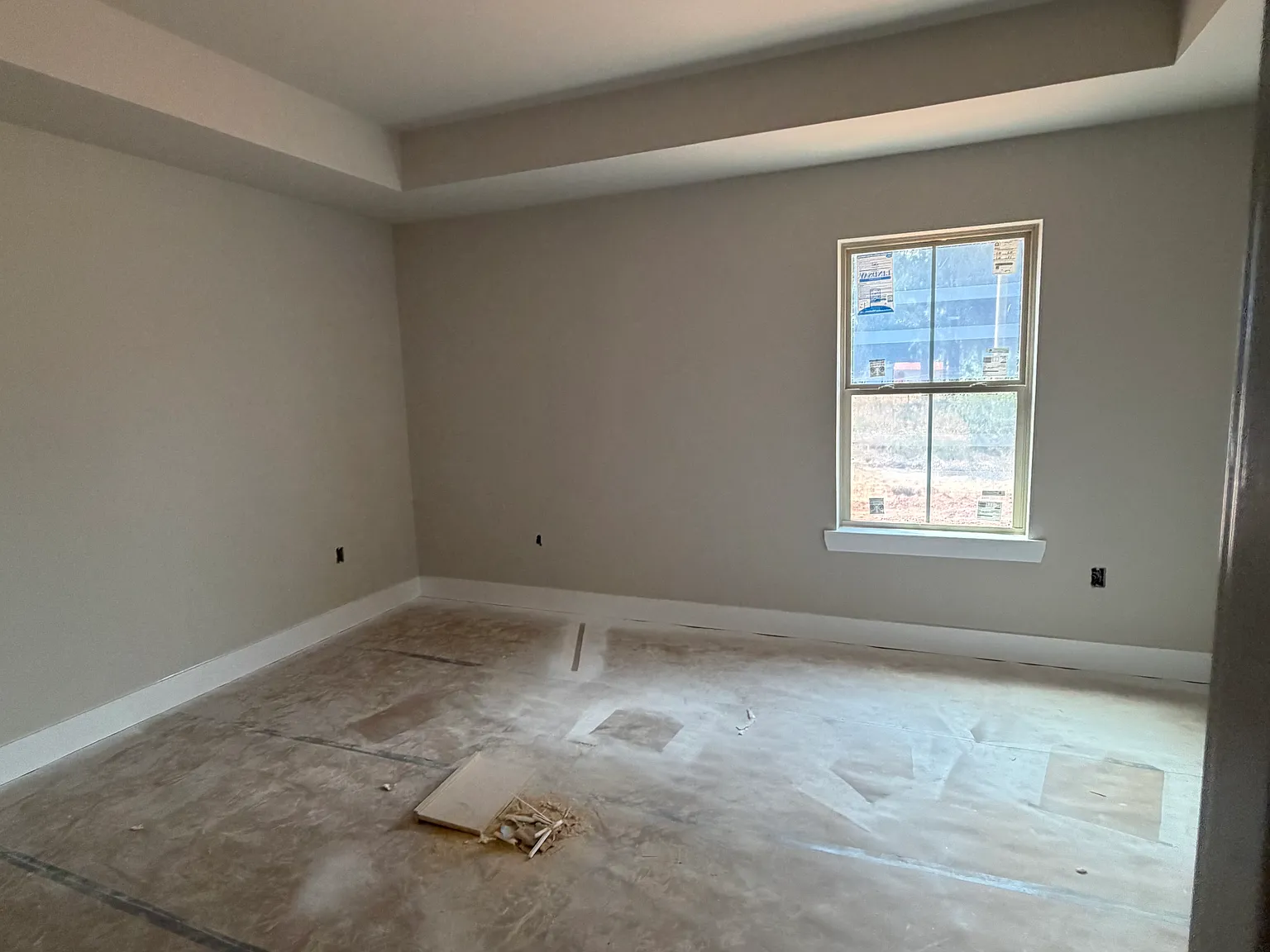 1684 Deanna Rd — Photo 3