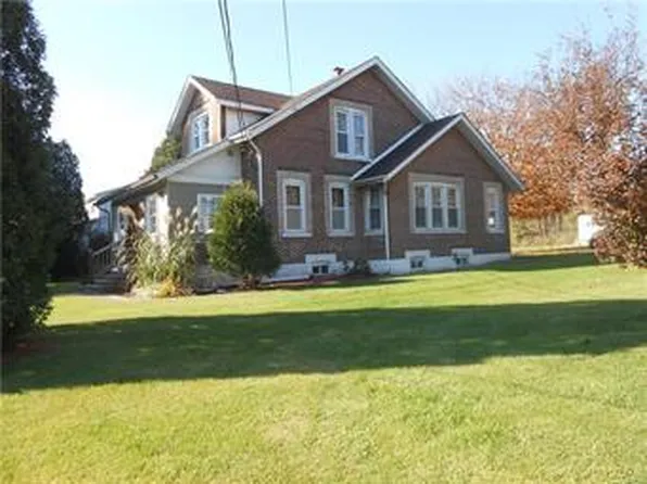 5136 McKinley Ave, Whitehall, PA 18052