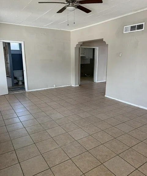 3000 Wyoming Ave #A — Photo 3