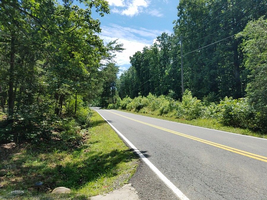 2nd image of 2280 Judes Ferry Rd