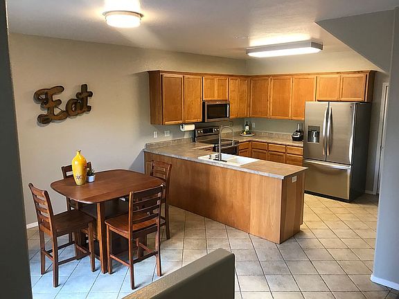 Open kitchen 