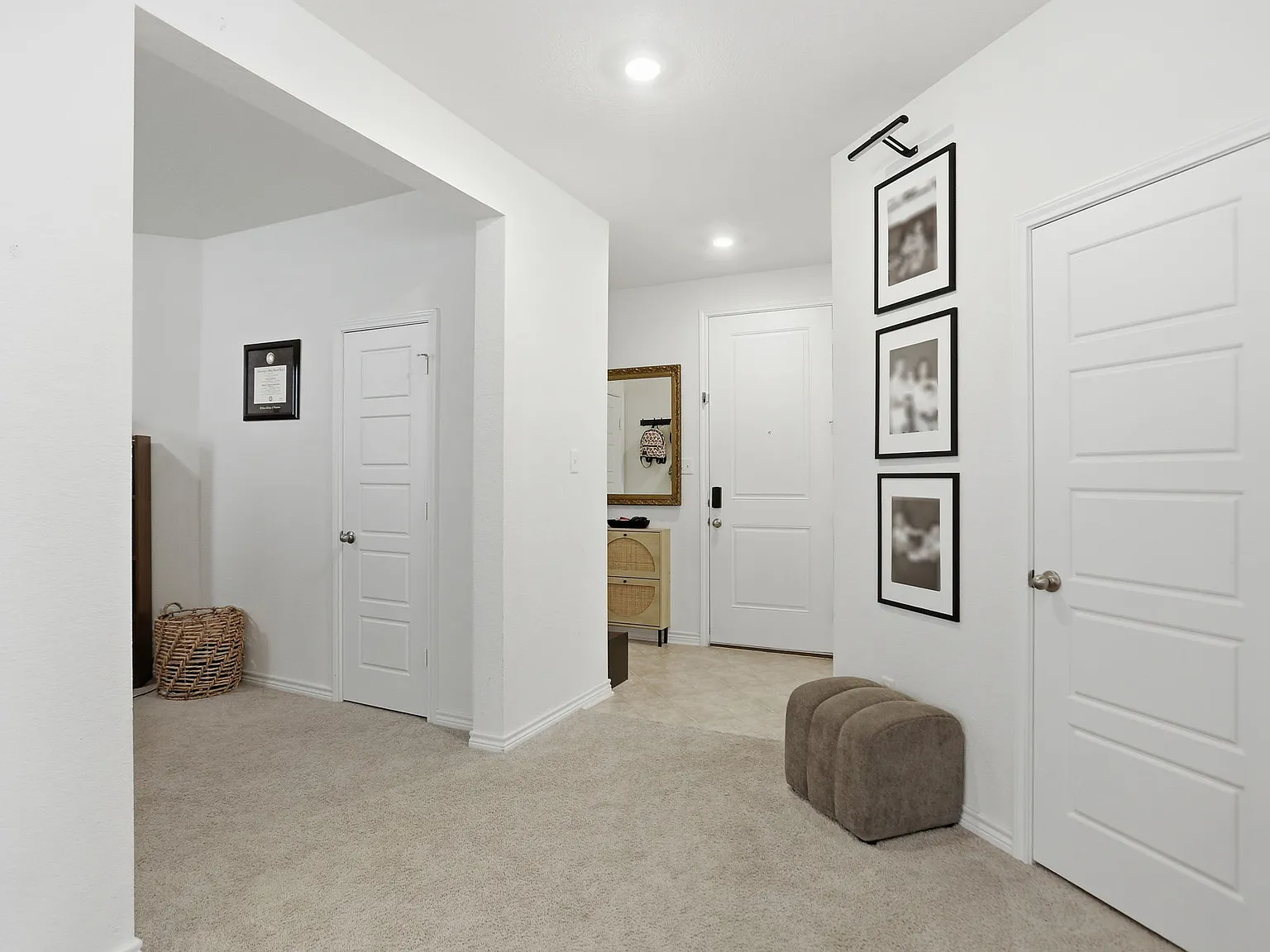 4 bed, 2750 sqft, $2,400 — Photo 4