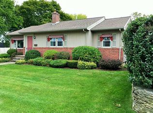 121 Winthrop Ave, Providence, RI 02908