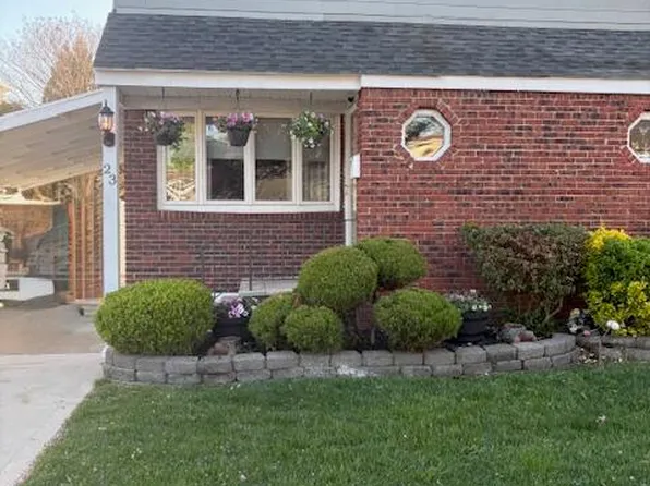 23 Ramblewood Ave, Staten Island, NY 10308