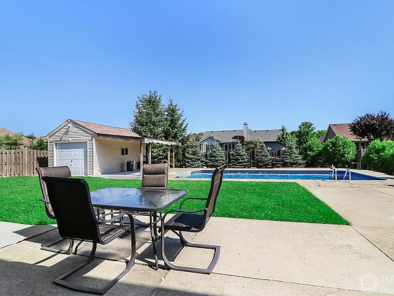 5216 32nd St. Kenosha, WI23