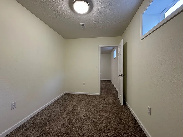 26910 Stephanie Ln — Photo 27