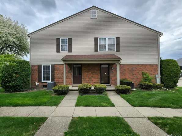 15913 N Franklin Dr #127, Clinton Township, MI 48038