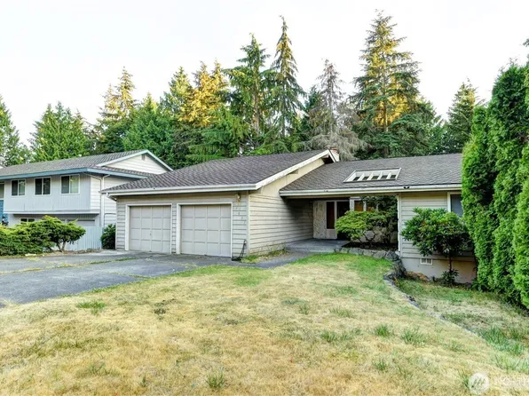17037 154th Place SE, Renton, WA 98058