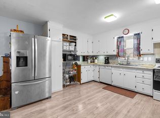 510 Hook Rd, Westminster, MD 21157