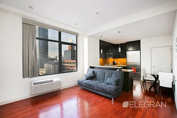 Rented by (Legacy) Elegran | media 20