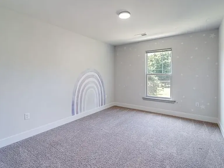 7 Limox Ln — Photo 26