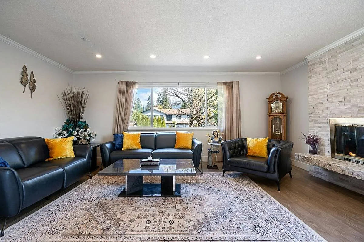 3 bed, 1400 sqft, $4,500 — Photo 4