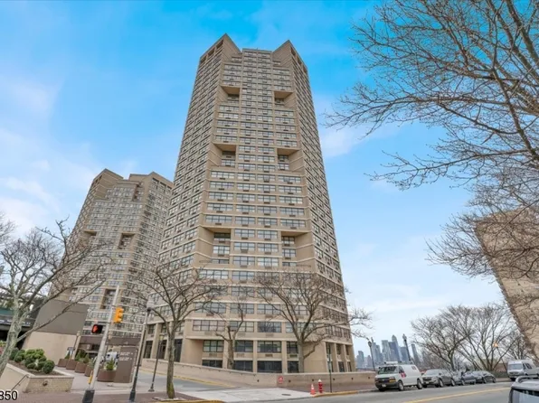 7000 Blvd #21H, Guttenberg Town, NJ 07093