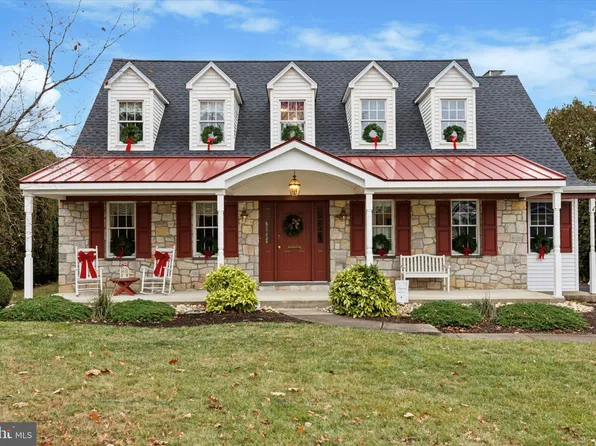 814 S Fairway Rd, Glenside, PA 19038