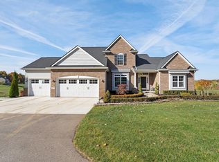 9875 Dartmouth Rd, Clarkston, MI 48348