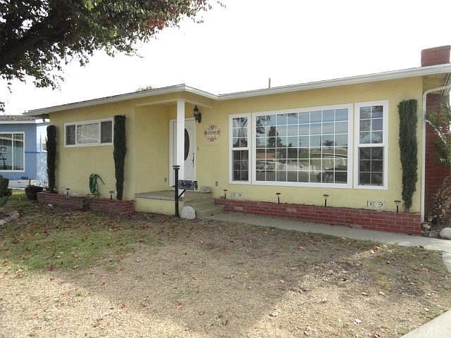 2nd image of 10348 Sunnybrook Ln