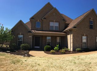 363 Summit Dr, Medina, TN 38355